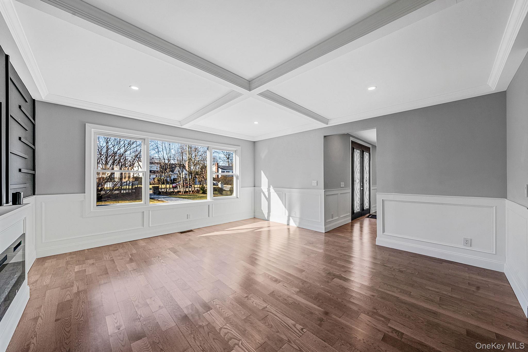 #6 photo, 141 Wilmot Road, Scarsdale , NY 10583