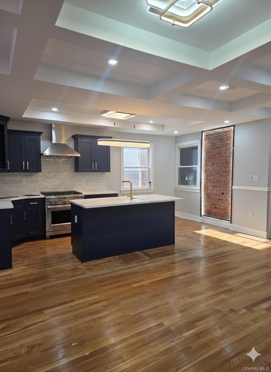 #5 photo, 3228 Utopia Parkway, Flushing , NY 11358