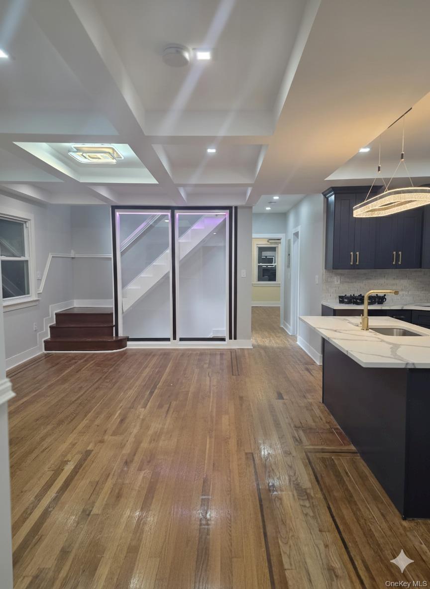 #7 photo, 3228 Utopia Parkway, Flushing , NY 11358