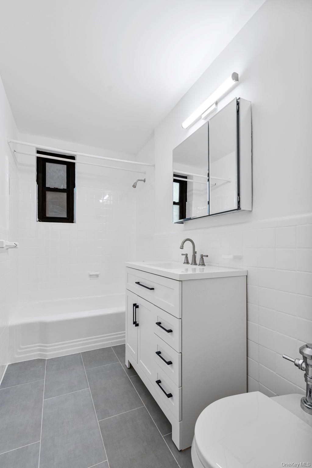 #10 photo, 32-25 88 St 32-23 88th Street, East Elmhurst , NY 11369