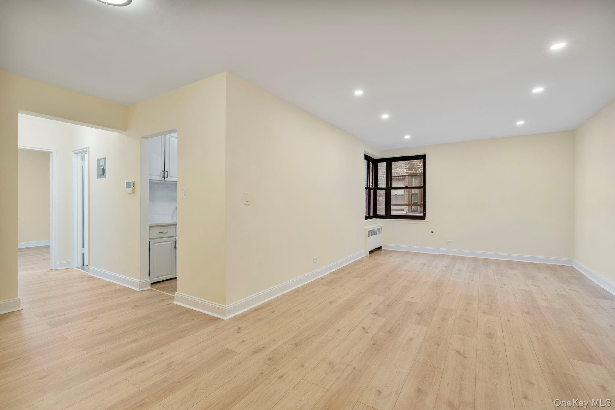 #4 photo, 32-25 88 St 32-23 88th Street, East Elmhurst , NY 11369