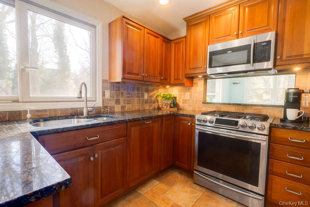 #11 photo, 4 Conscience Bay Road, سوفولك Setauket , NY 11733