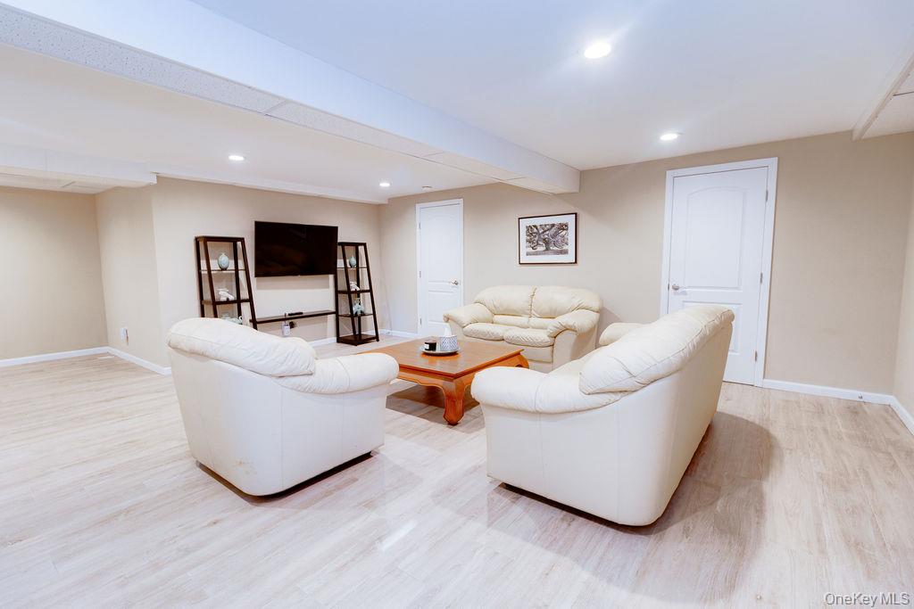 #20 photo, 4 Conscience Bay Road, سوفولك Setauket , NY 11733