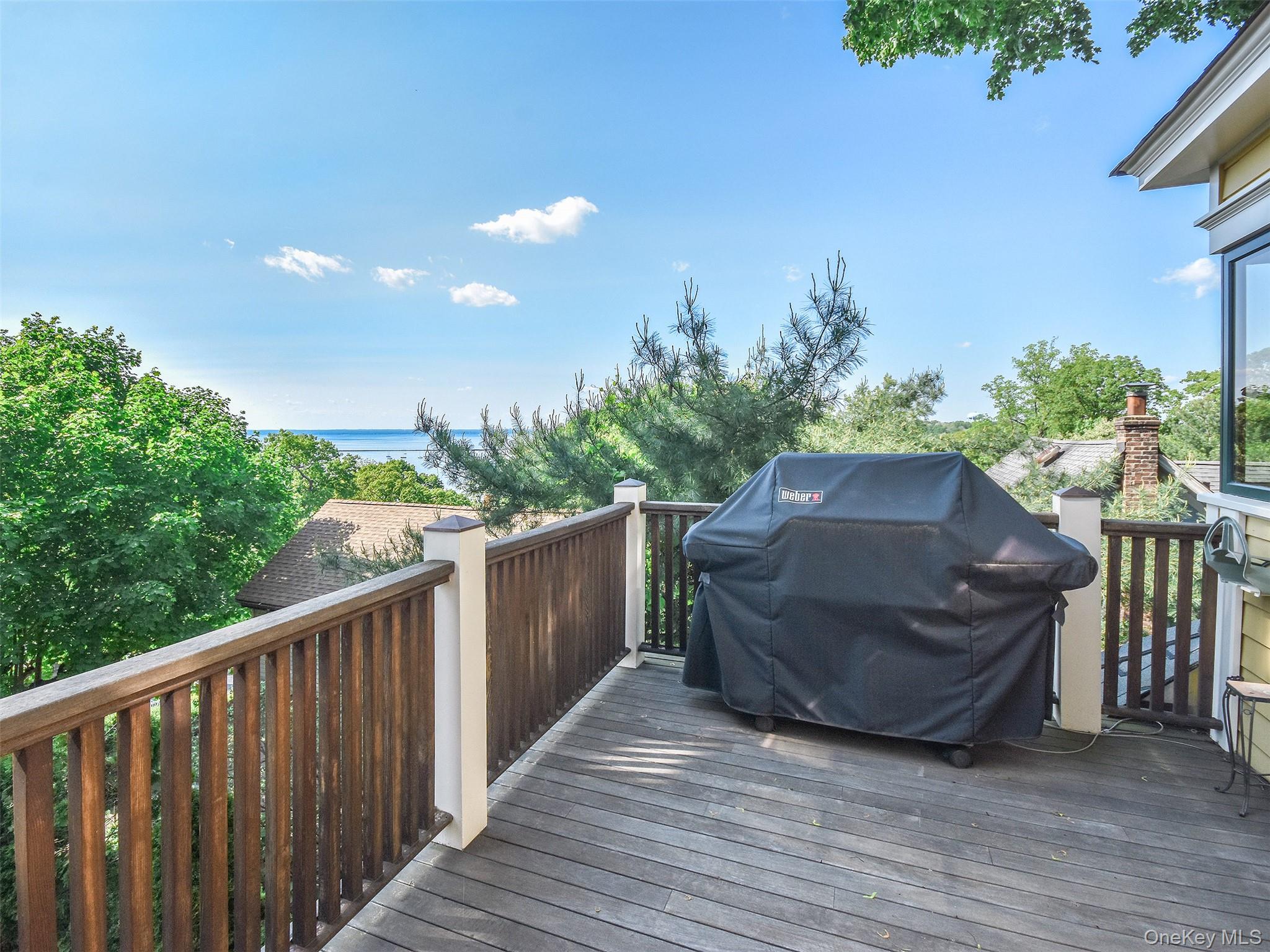 #16 photo, 290 8th, 롱 아일랜드 Sea Cliff , NY 11579