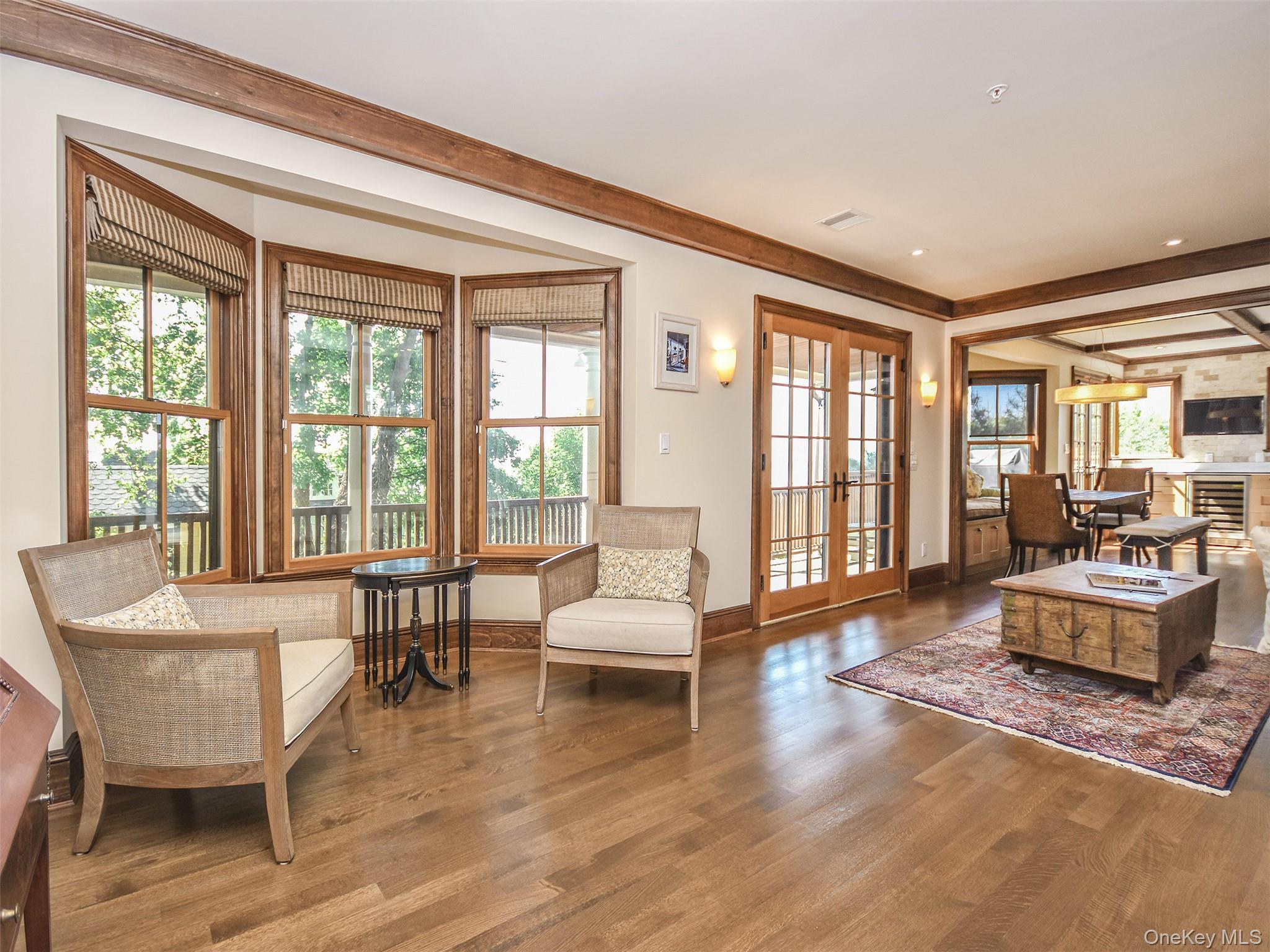 #6 photo, 290 8th, 롱 아일랜드 Sea Cliff , NY 11579