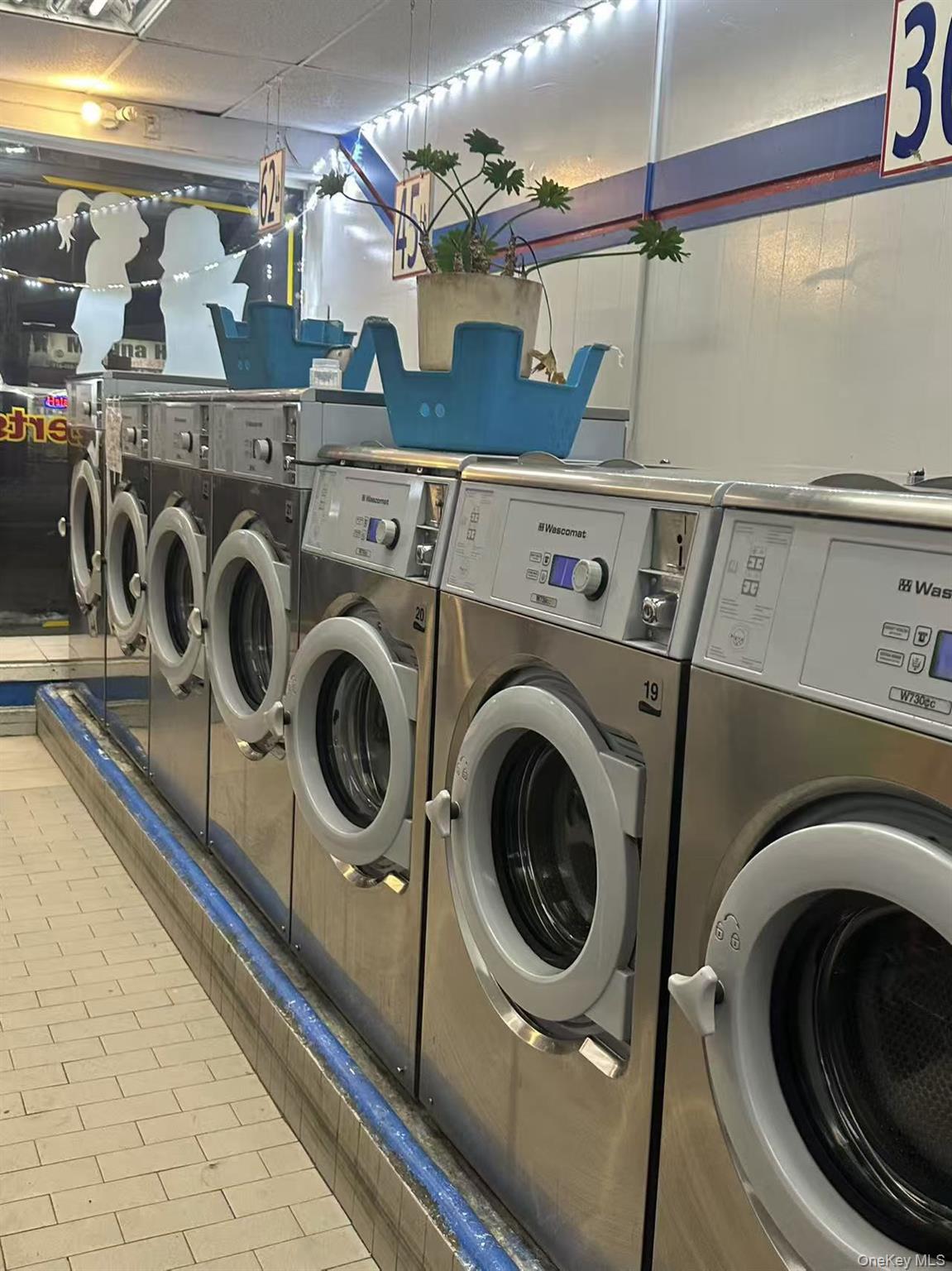 #3 photo, 111-40 Lefferts Boulevard, South Ozone Park , NY 11420