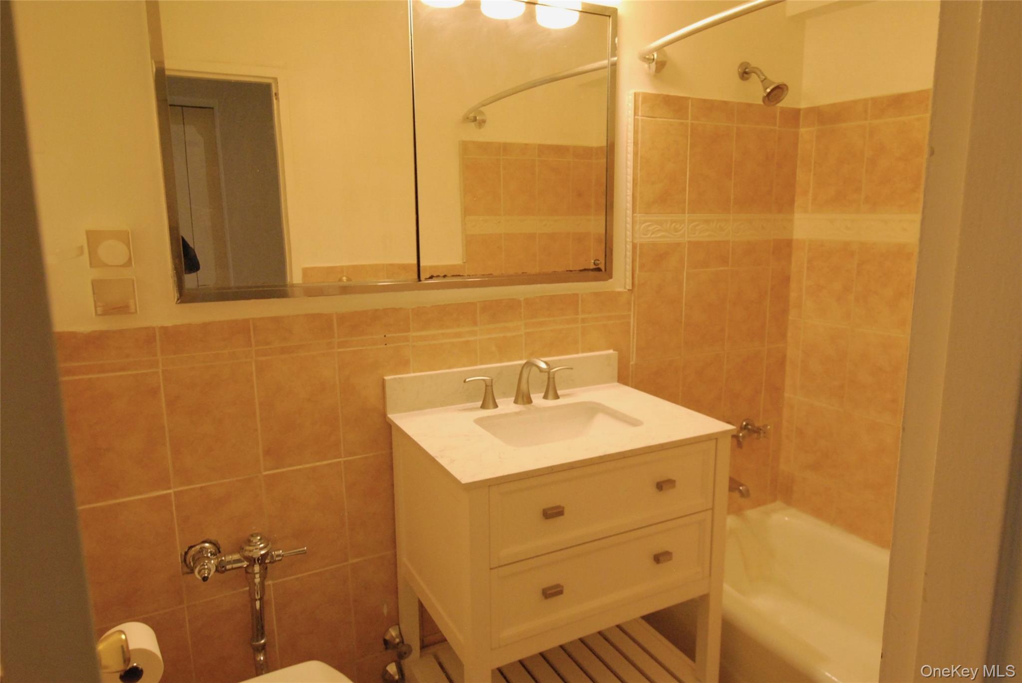 #9 photo, 7 Balint Drive, Yonkers , NY 10710