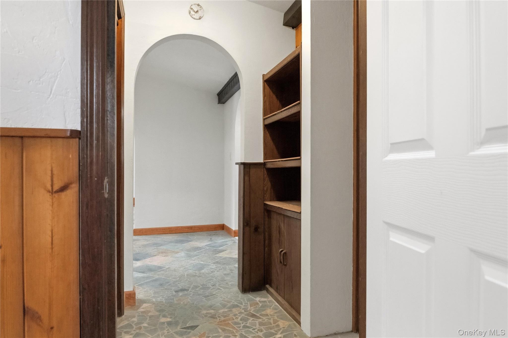 #16 photo, 378 Broadway 9W, Esopus , NY 12487