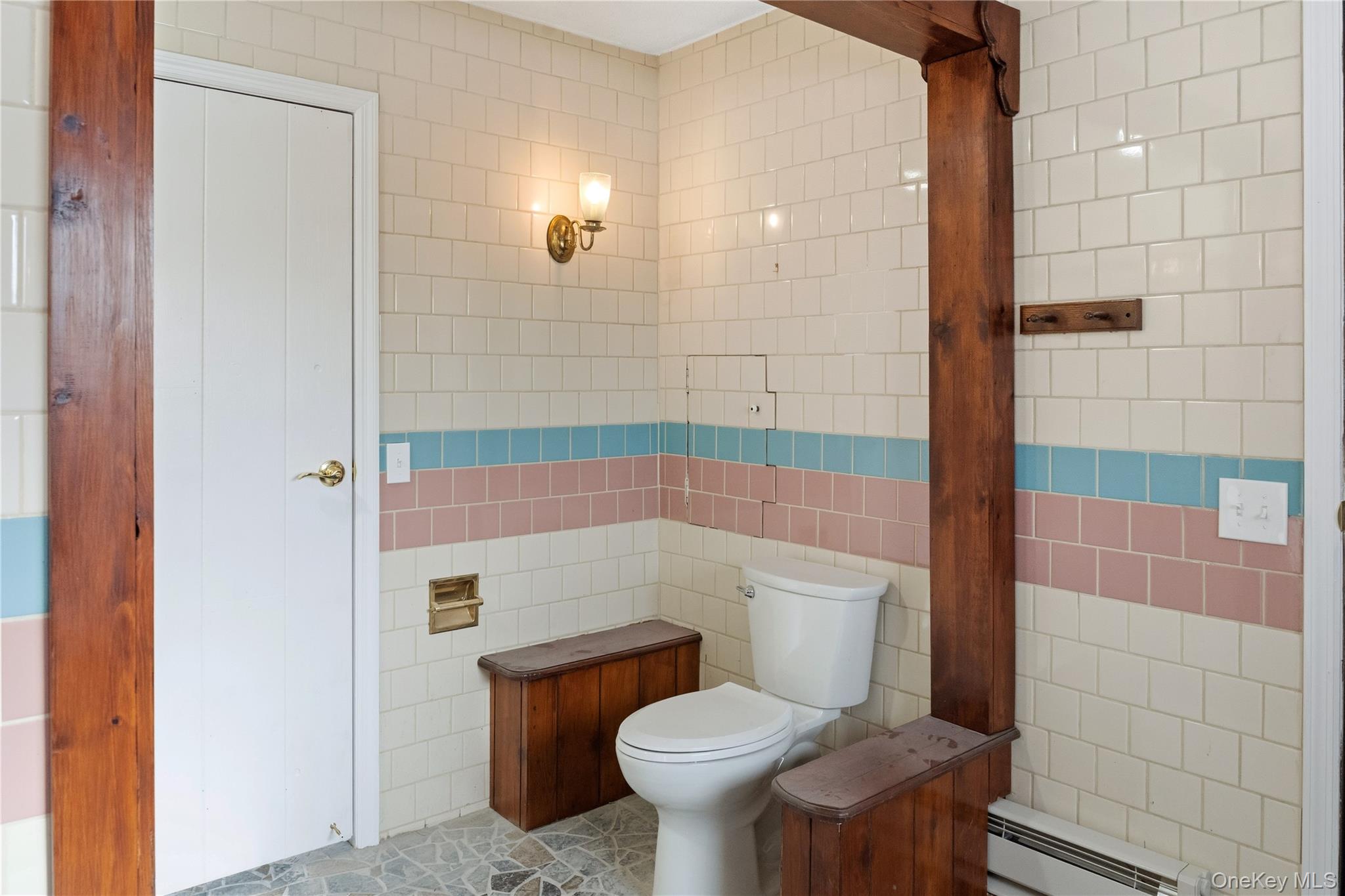 #19 photo, 378 Broadway 9W, Esopus , NY 12487