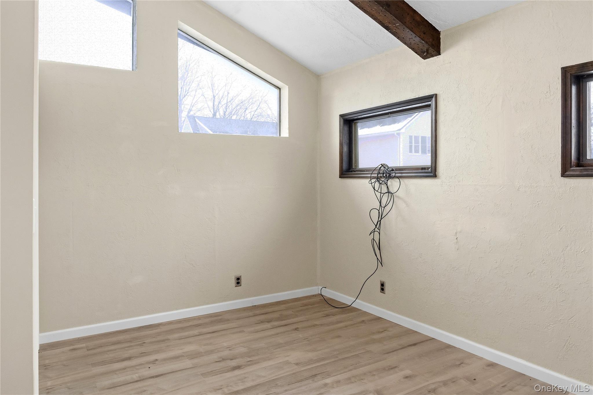 #8 photo, 378 Broadway 9W, Esopus , NY 12487