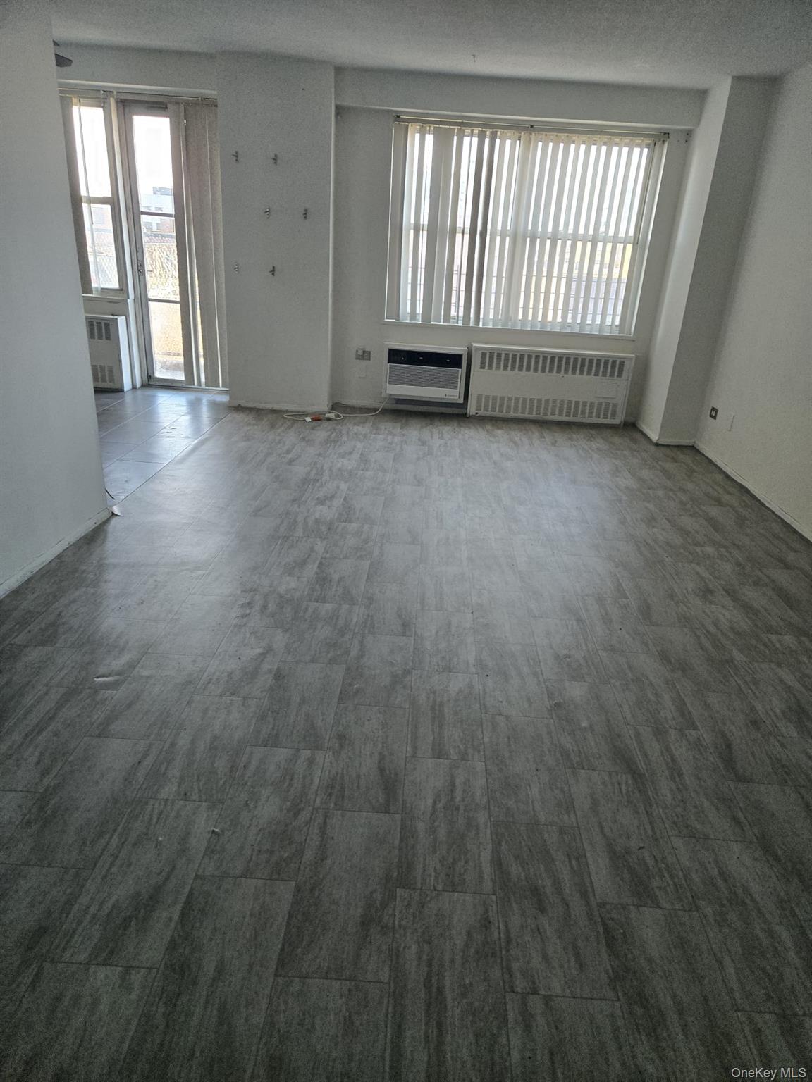 #5 photo, 2550 Olinville Avenue, Bronx , NY 10467