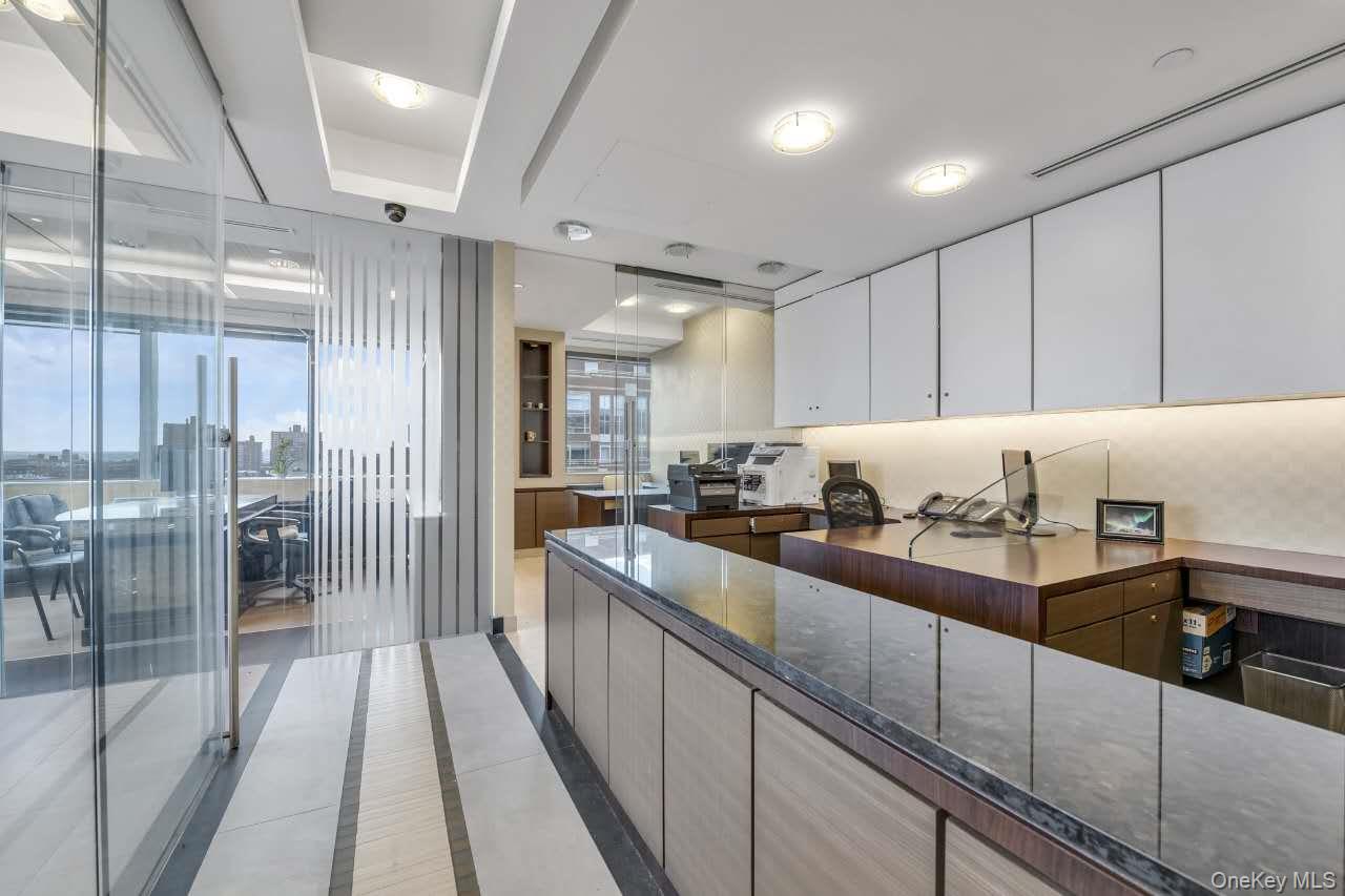 #9 photo, 38-25 Main Street, Flushing , NY 11354