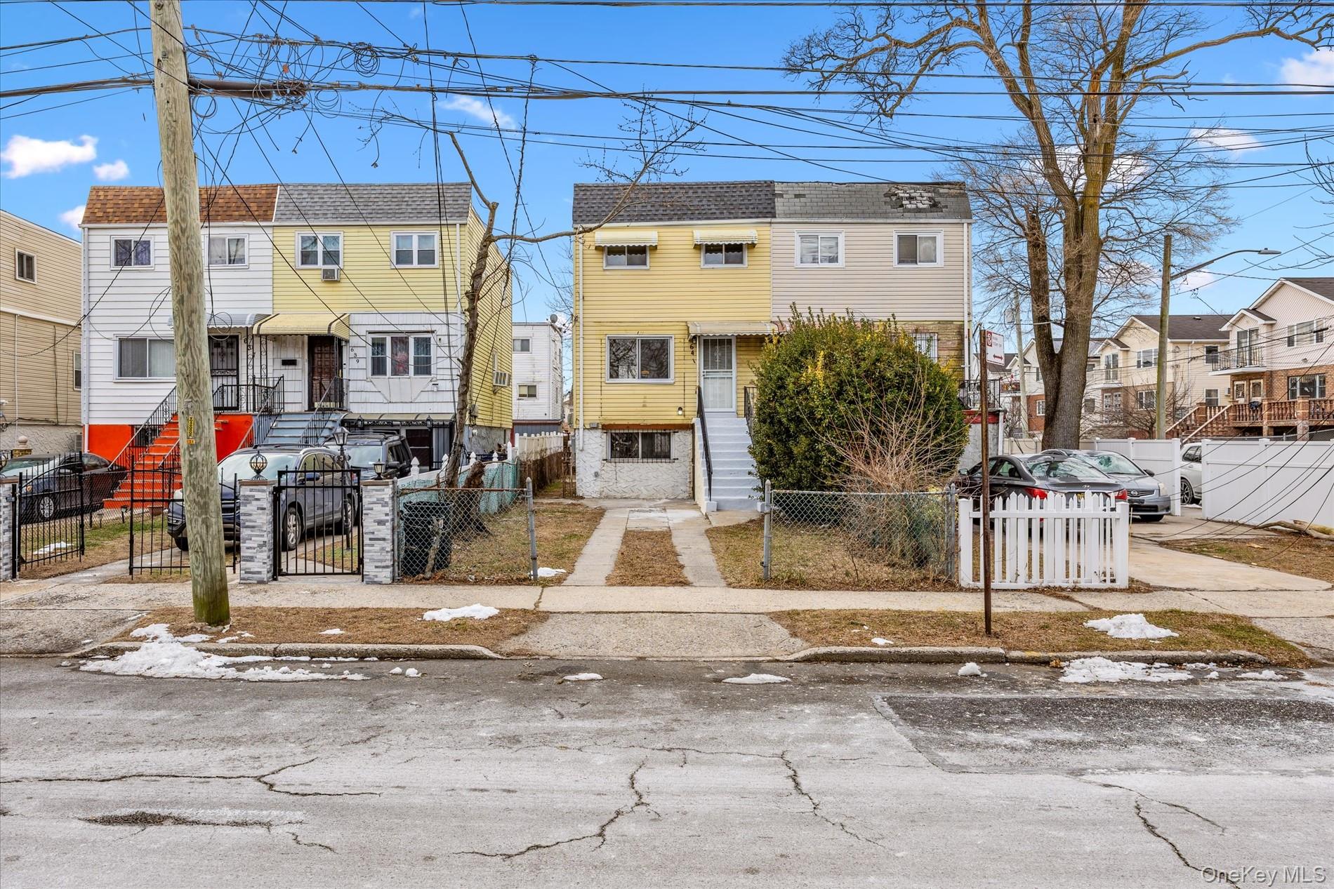 #1 photo, 641 Beach 65th Street, 皇后区 Arverne , NY 11692