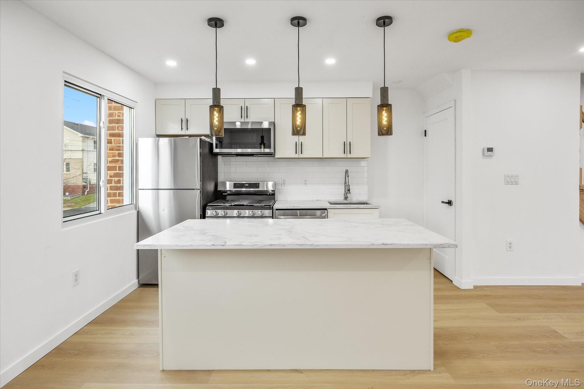 #10 photo, 641 Beach 65th Street, 皇后区 Arverne , NY 11692