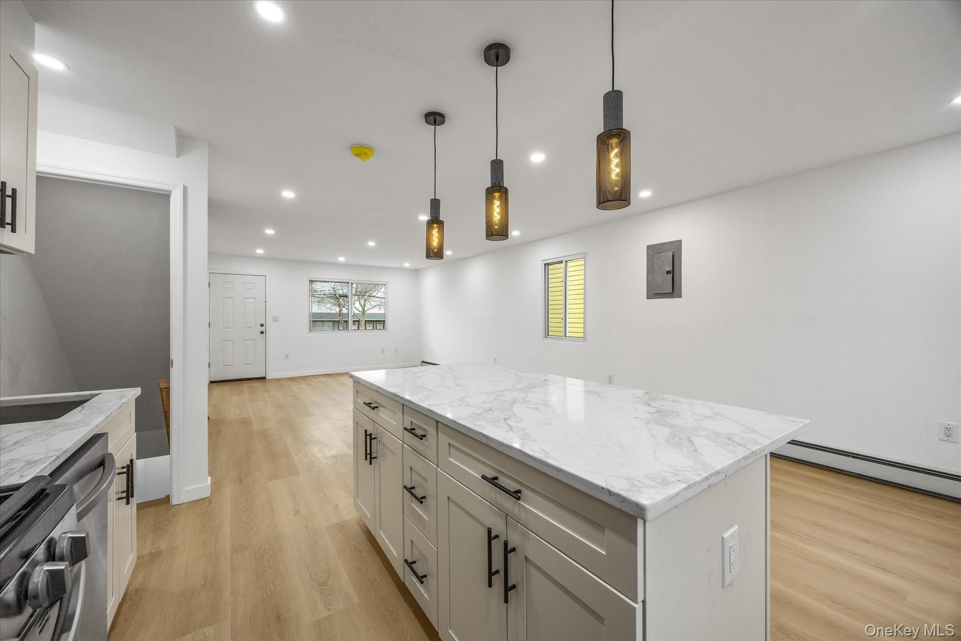 #12 photo, 641 Beach 65th Street, 皇后区 Arverne , NY 11692