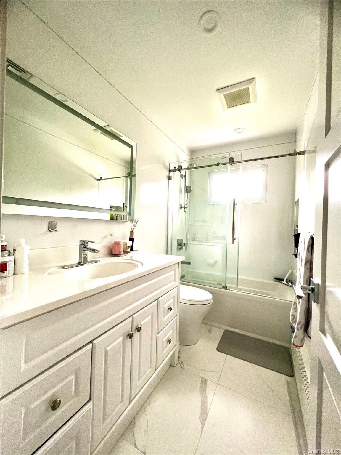 #13 photo, 66 Smith Street, Glen Cove , NY 11542