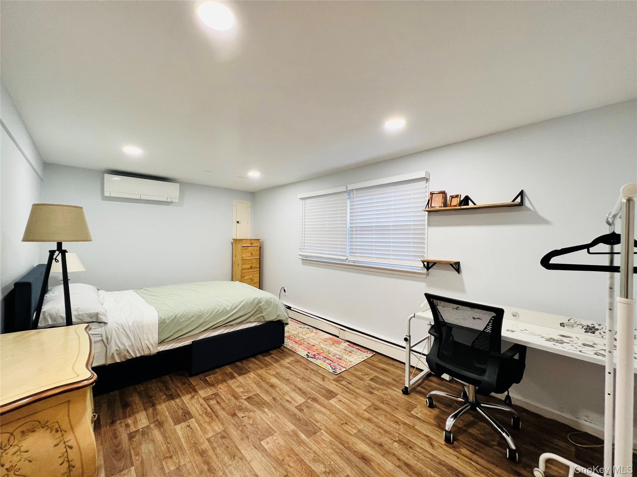 #19 photo, 66 Smith Street, Glen Cove , NY 11542