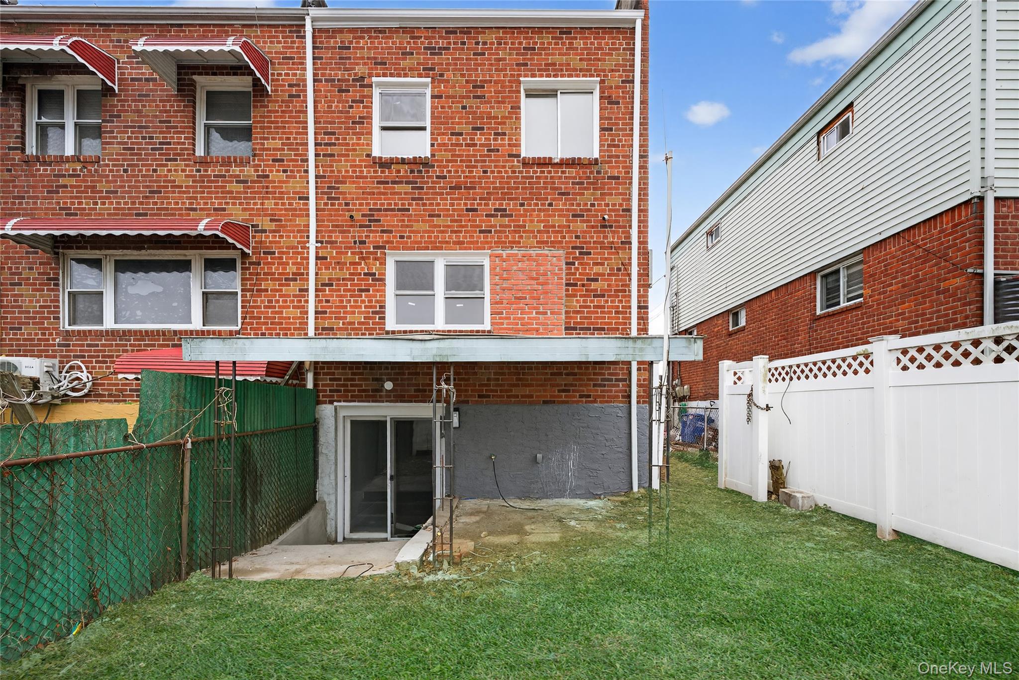 #19 photo, 10240 220th Street, Queens Village , NY 11429