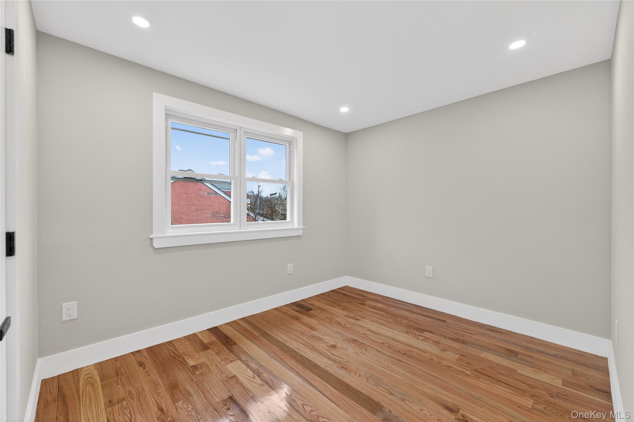 #7 photo, 10240 220th Street, Queens Village , NY 11429