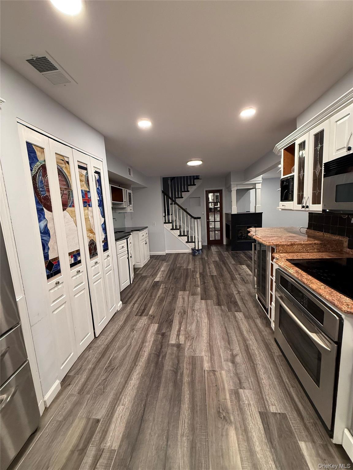 #8 photo, 253 Feller Drive, Саффолк ‖ Central Islip , NY 11722