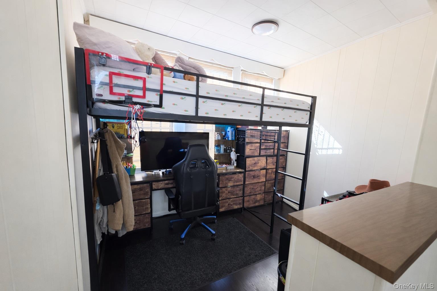 #6 photo, 35-03 24th Avenue, 뉴욕퀸즈 Astoria , NY 11103