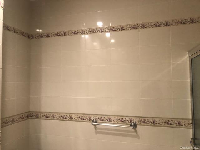 #14 photo, 153 Christine Drive, Dix Hills , NY 11746