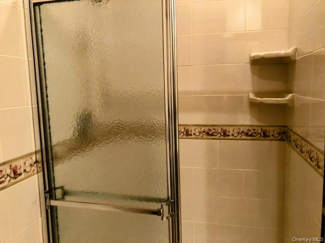 #17 photo, 153 Christine Drive, Dix Hills , NY 11746