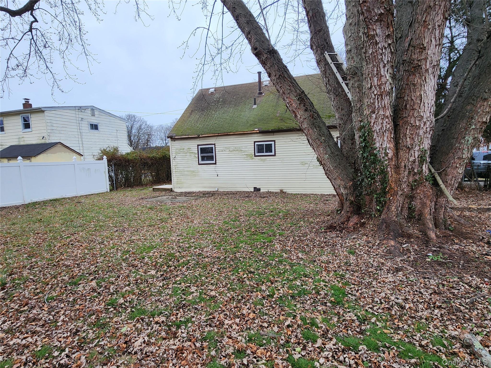 #11 photo, 33 Parkway Boulevard, Саффолк ‖ Wyandanch , NY 11798