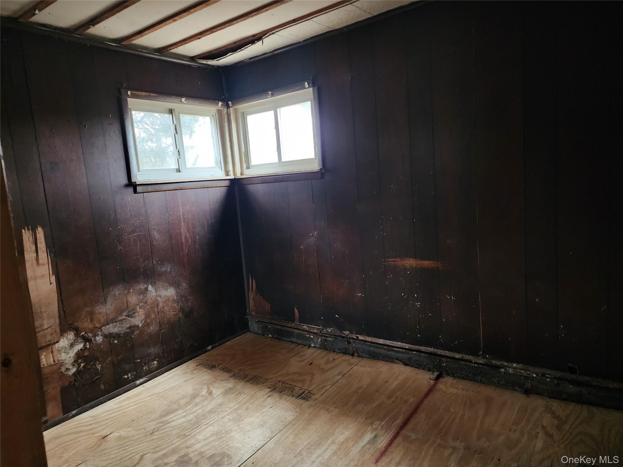 #19 photo, 33 Parkway Boulevard, Саффолк ‖ Wyandanch , NY 11798