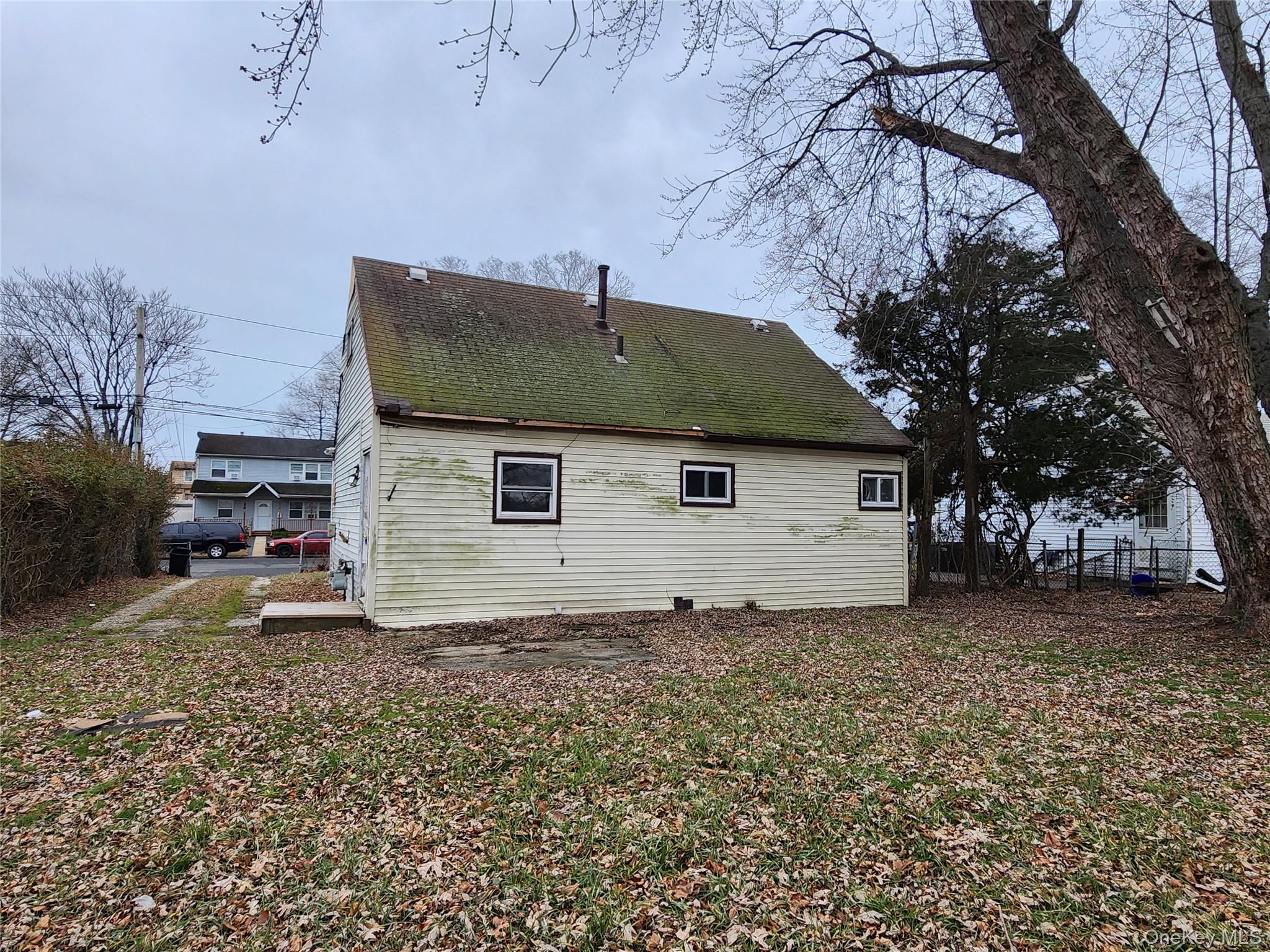 #5 photo, 33 Parkway Boulevard, Саффолк ‖ Wyandanch , NY 11798