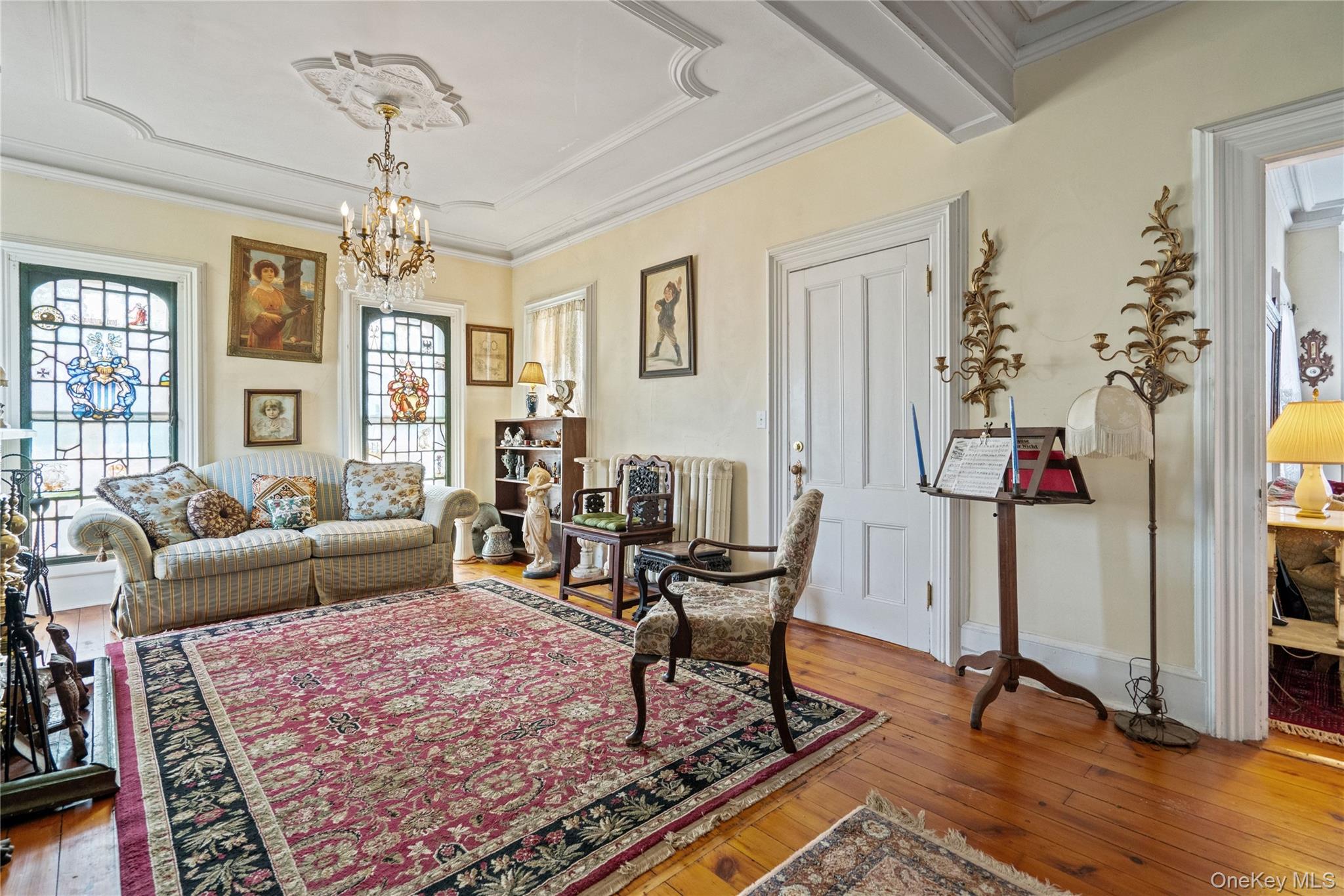 #10 photo, 449 Montauk Highway, 东长岛 East Moriches , NY 11940