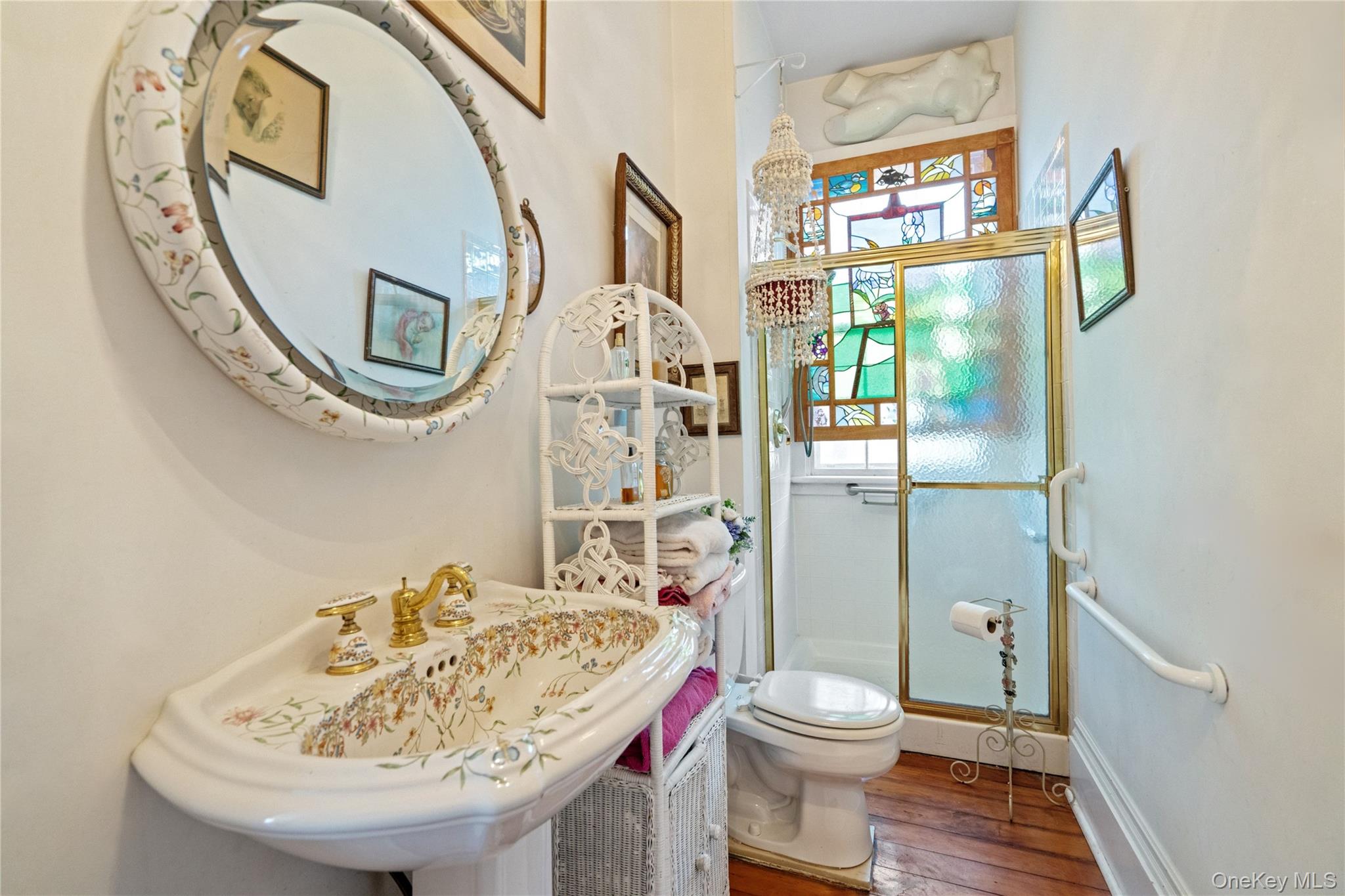 #18 photo, 449 Montauk Highway, 东长岛 East Moriches , NY 11940