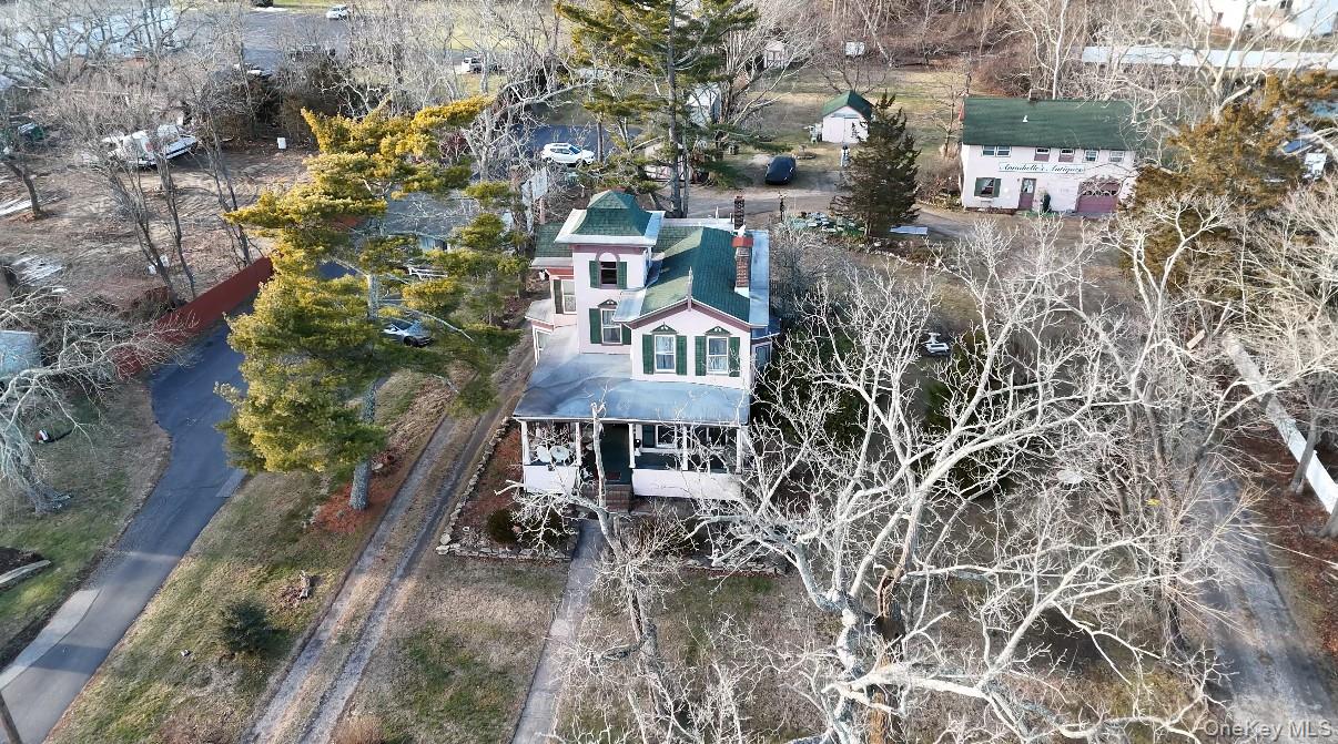 #4 photo, 449 Montauk Highway, 东长岛 East Moriches , NY 11940