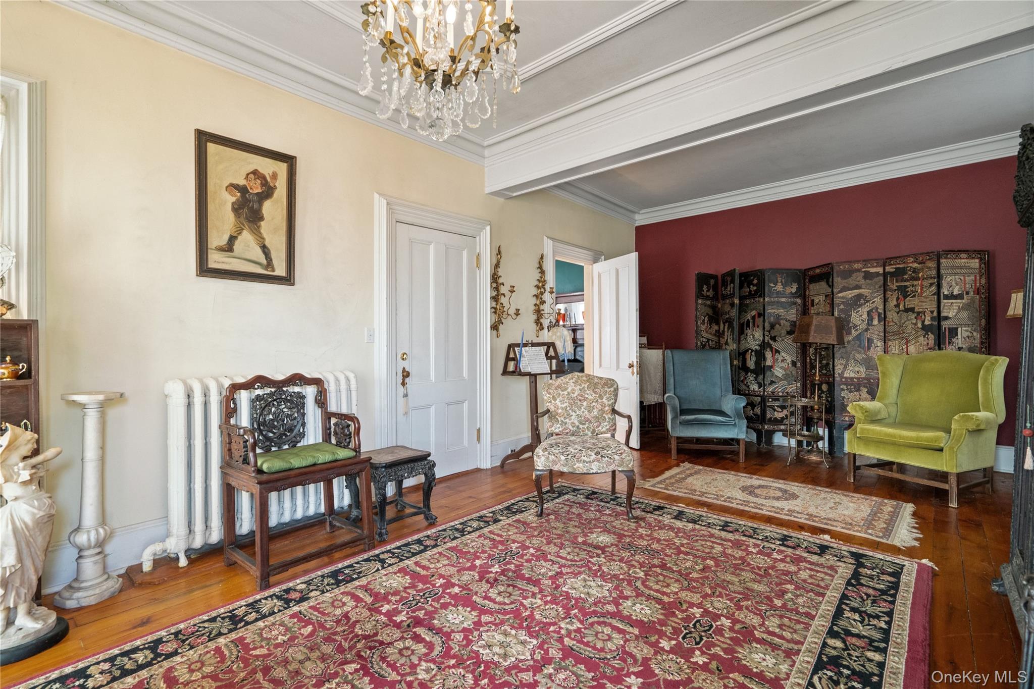 #9 photo, 449 Montauk Highway, 东长岛 East Moriches , NY 11940