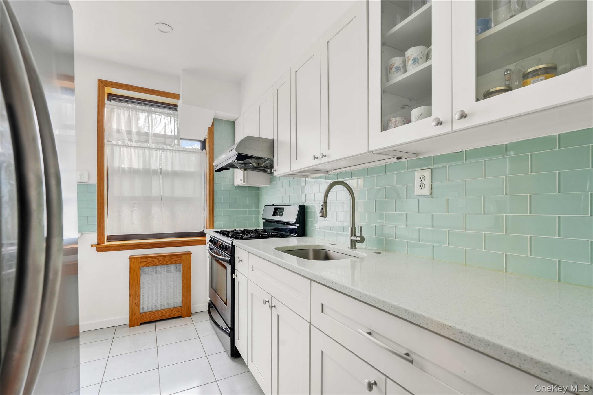 #12 photo, 141-15 28th Avenue, Flushing , NY 11354