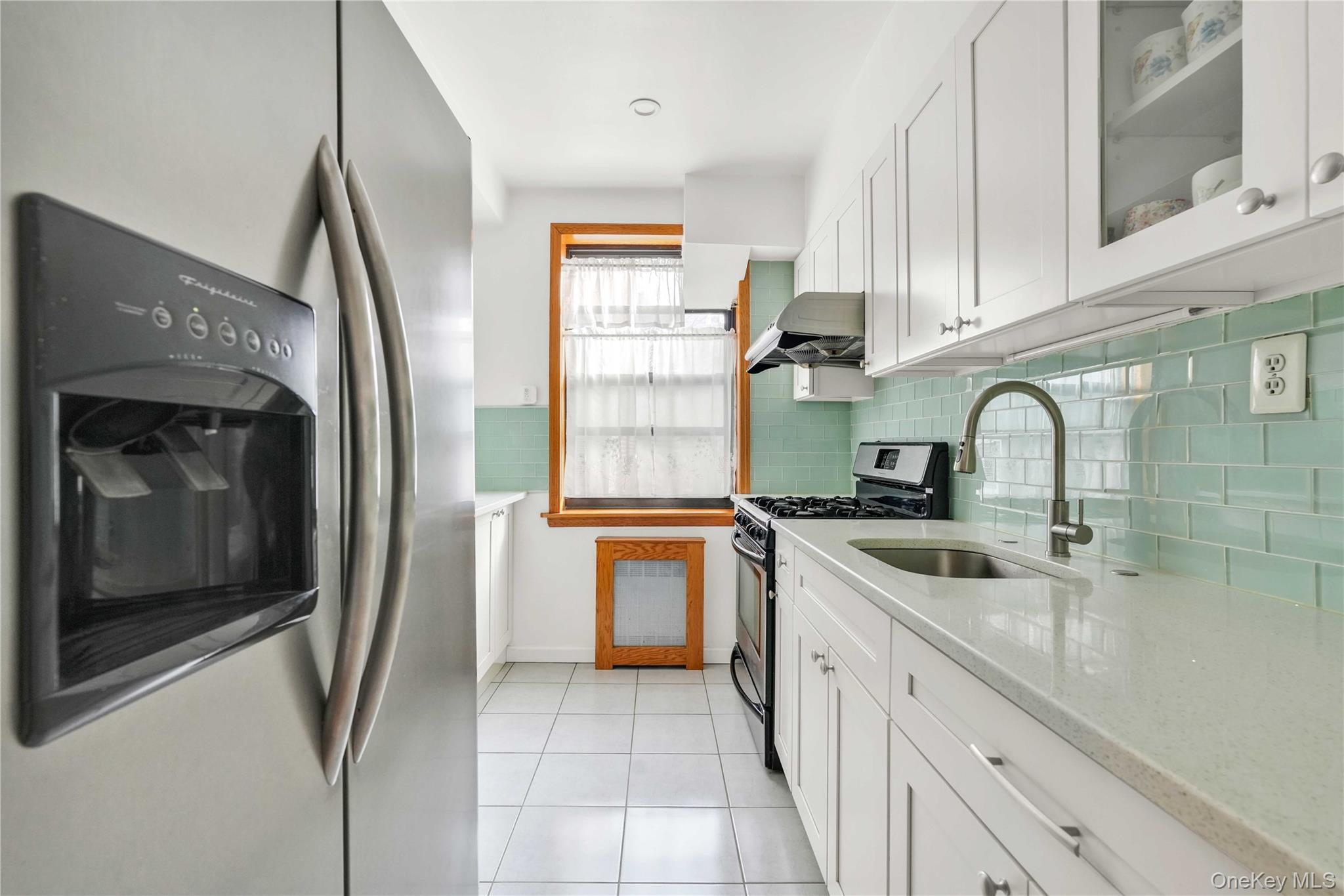 #14 photo, 141-15 28th Avenue, Flushing , NY 11354