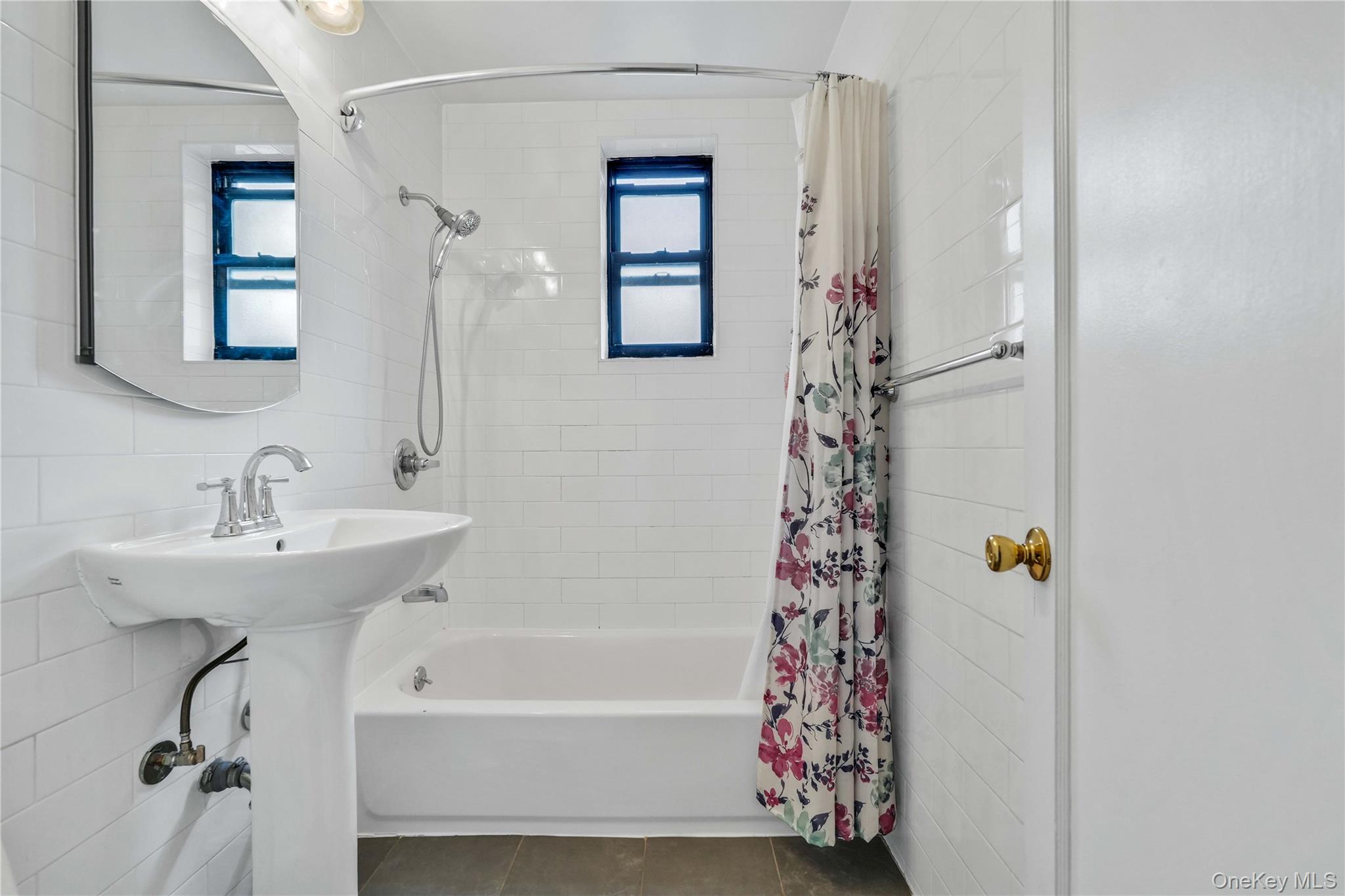 #15 photo, 141-15 28th Avenue, Flushing , NY 11354