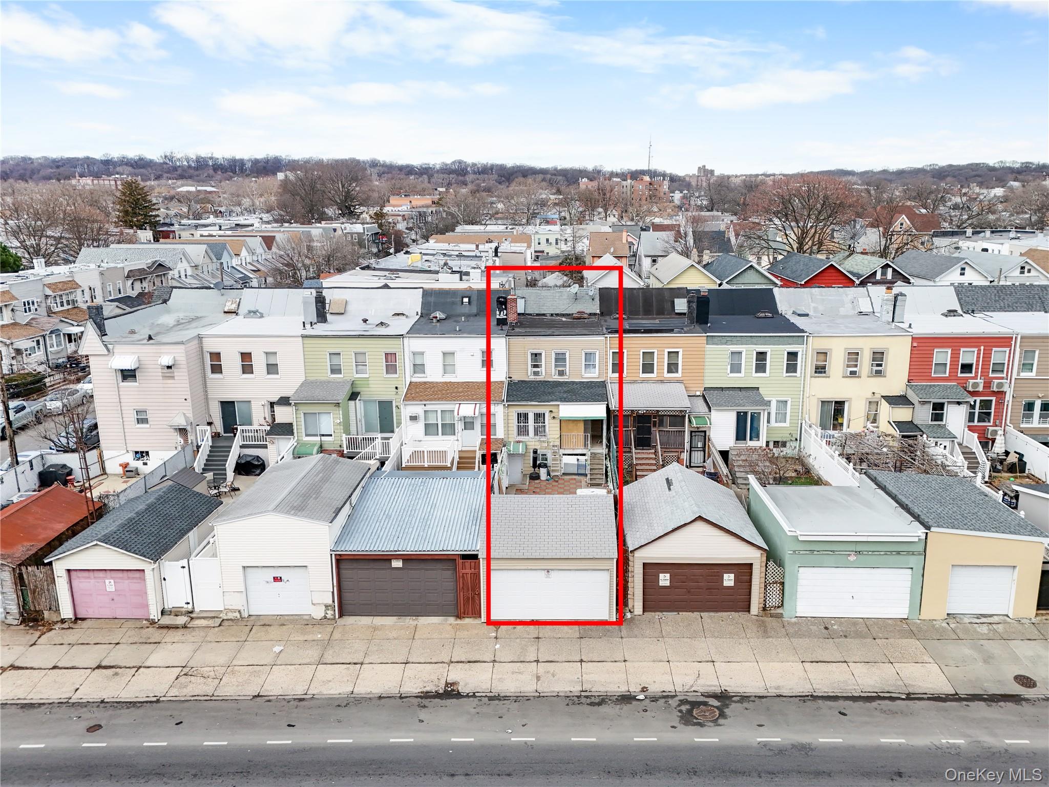 #3 photo, 9210 93rd Avenue, 皇后区 木港 Woodhaven , NY 11421