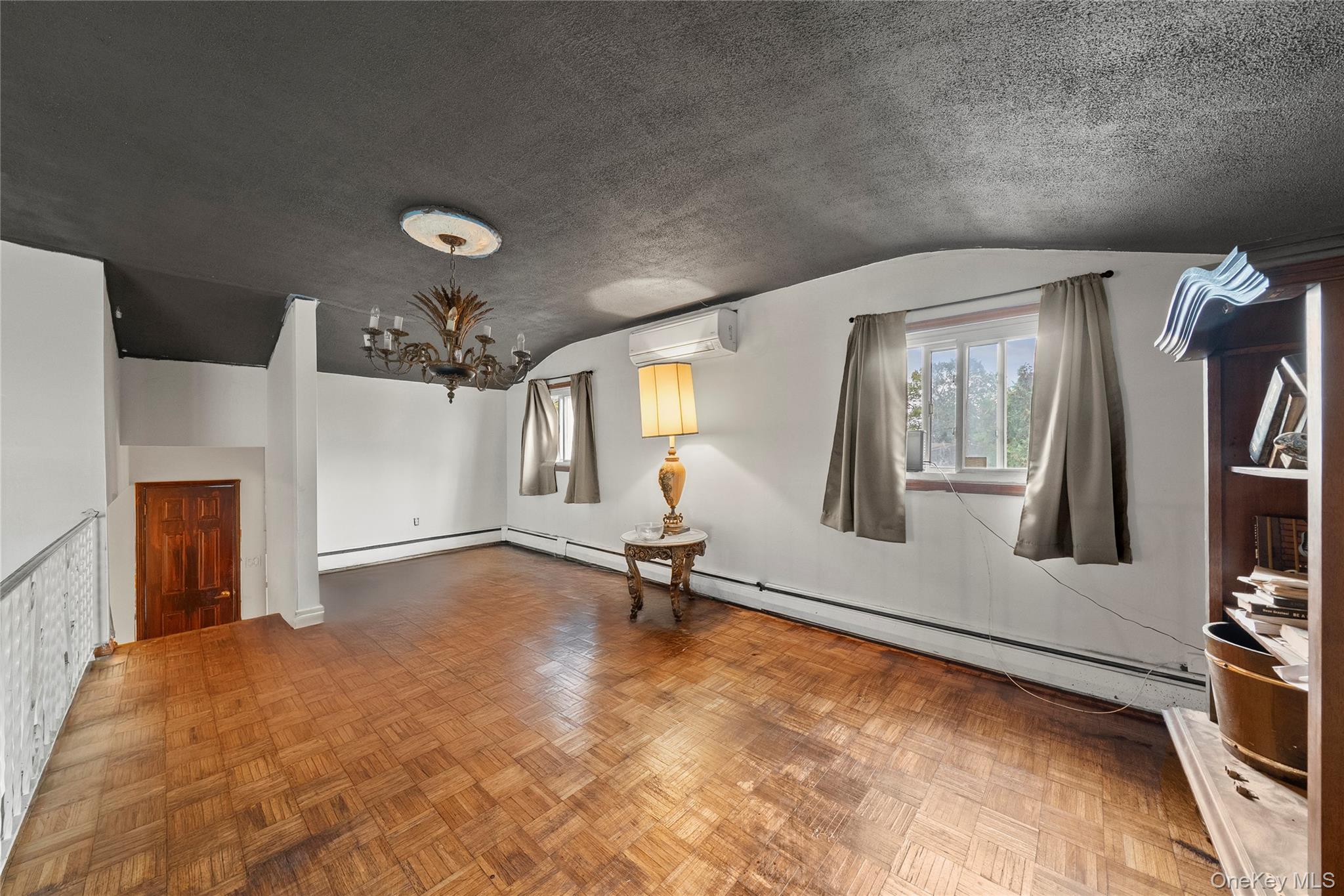 #5 photo, 99 Brooklyn Avenue, West Babylon , NY 11704