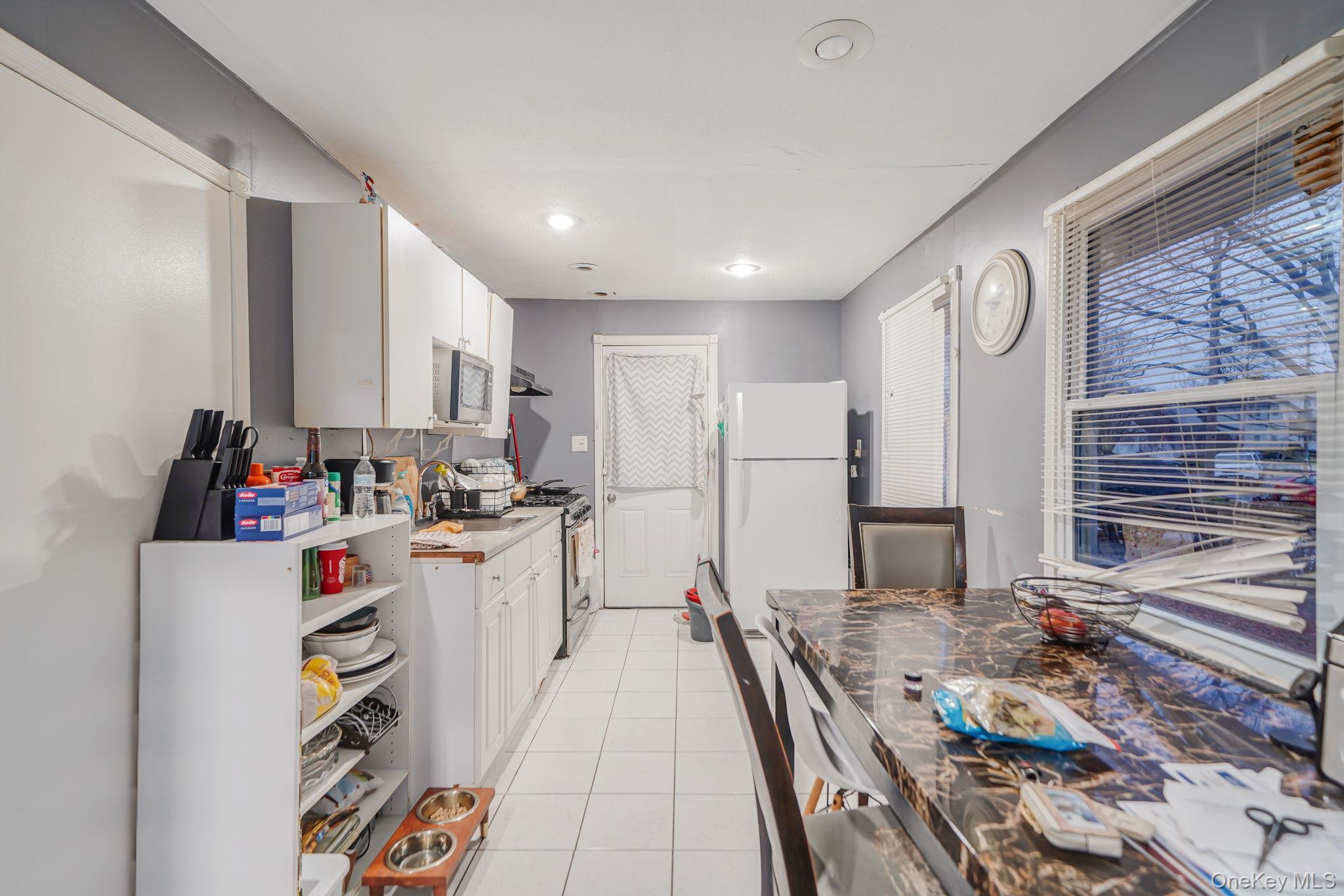 #4 photo, 50 Meadowbrook Drive, Brentwood , NY 11717