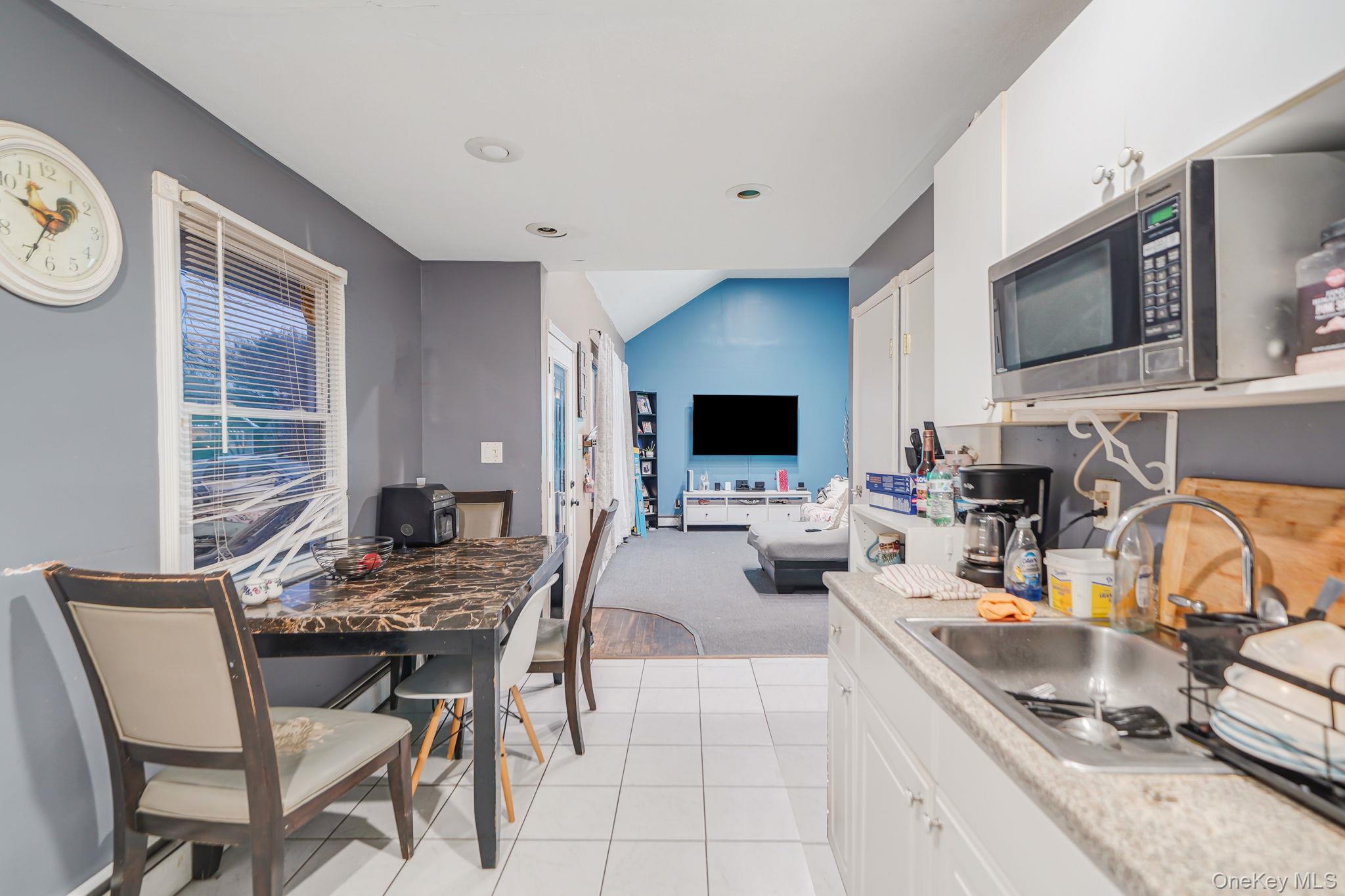 #5 photo, 50 Meadowbrook Drive, Brentwood , NY 11717