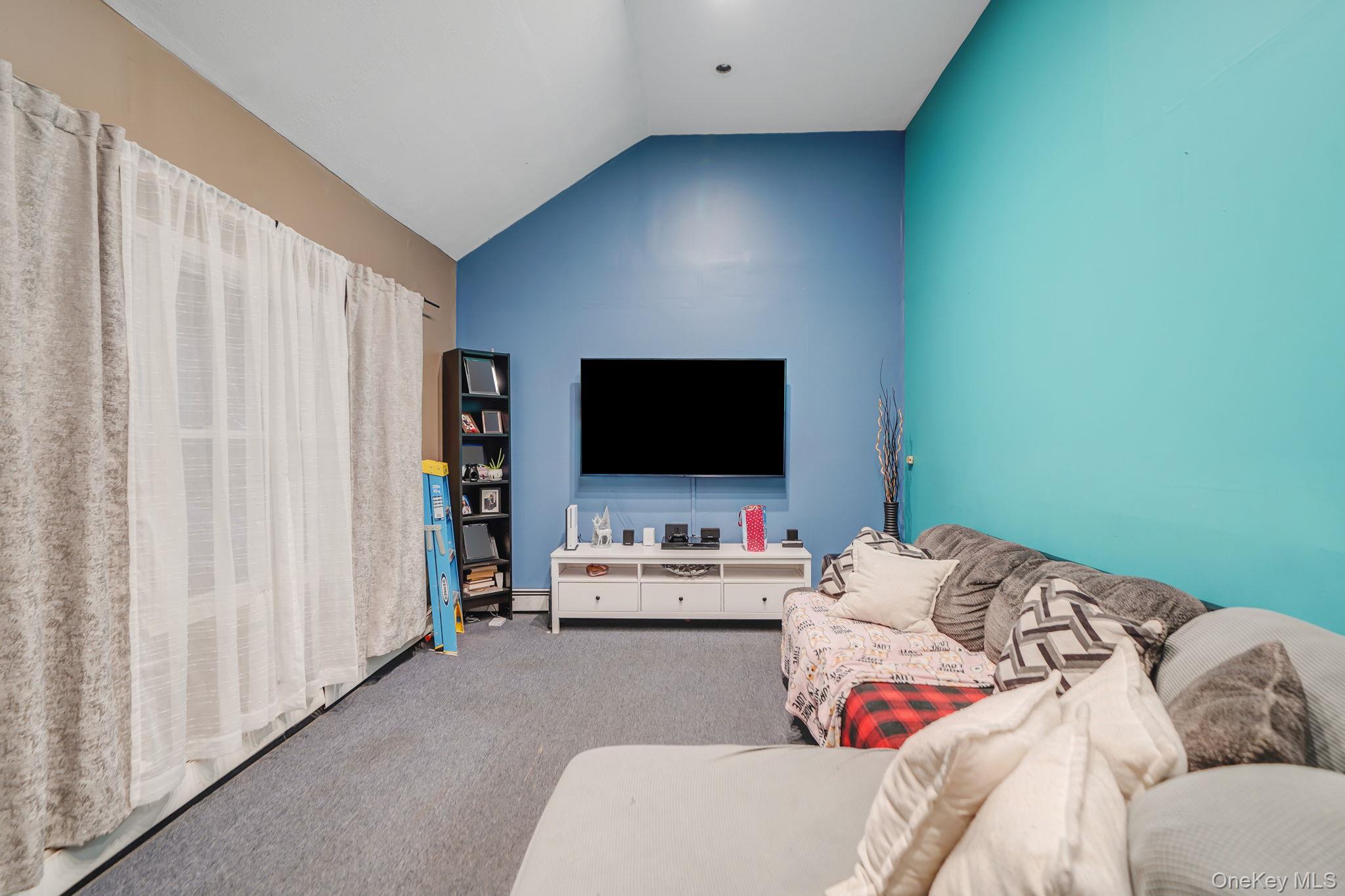 #6 photo, 50 Meadowbrook Drive, Brentwood , NY 11717