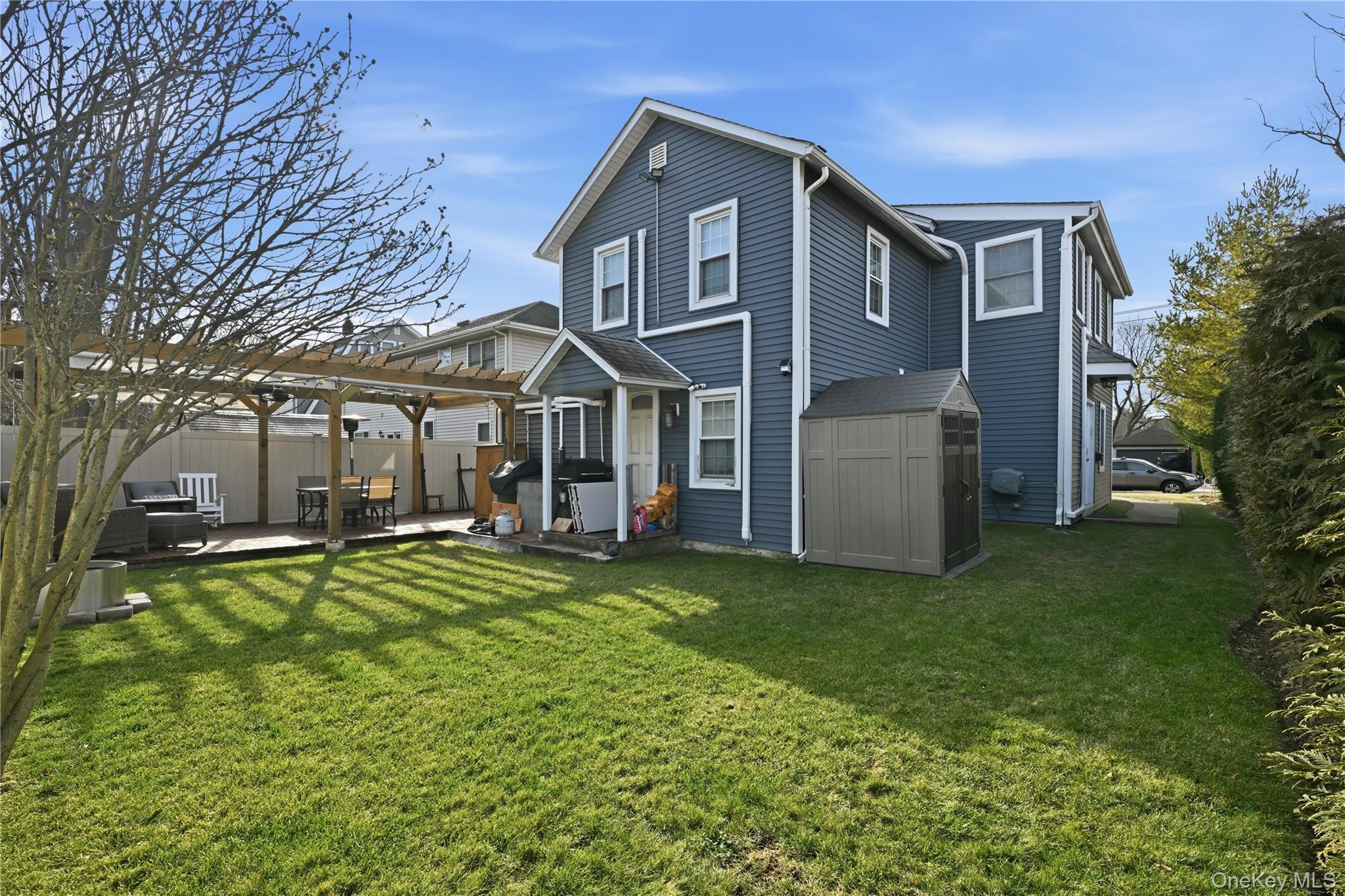 #17 photo, 8 Burton Avenue, Woodmere , NY 11598