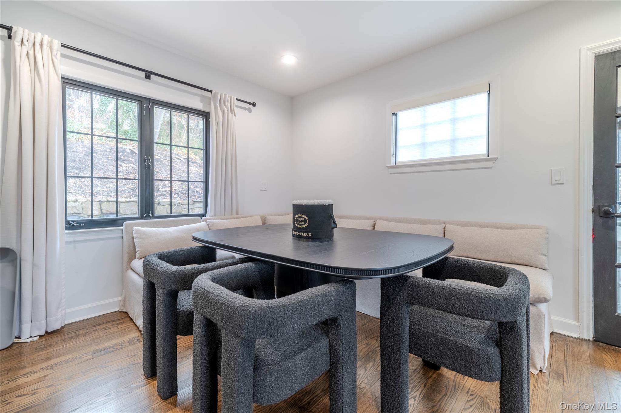 #15 photo, 15 sinclair martin drive, Нассау ‖ Roslyn Estates , NY 11576