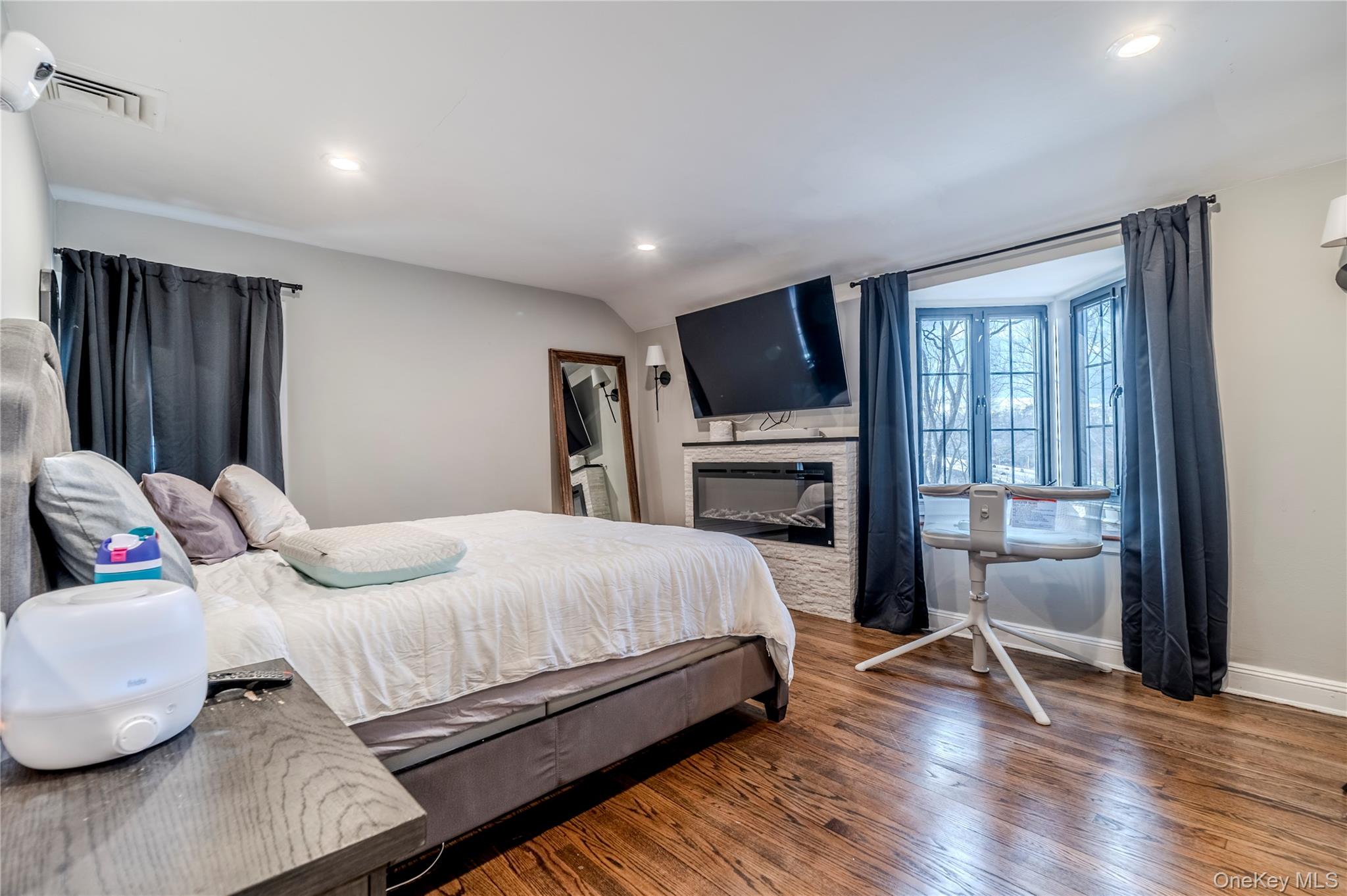 #17 photo, 15 sinclair martin drive, Нассау ‖ Roslyn Estates , NY 11576