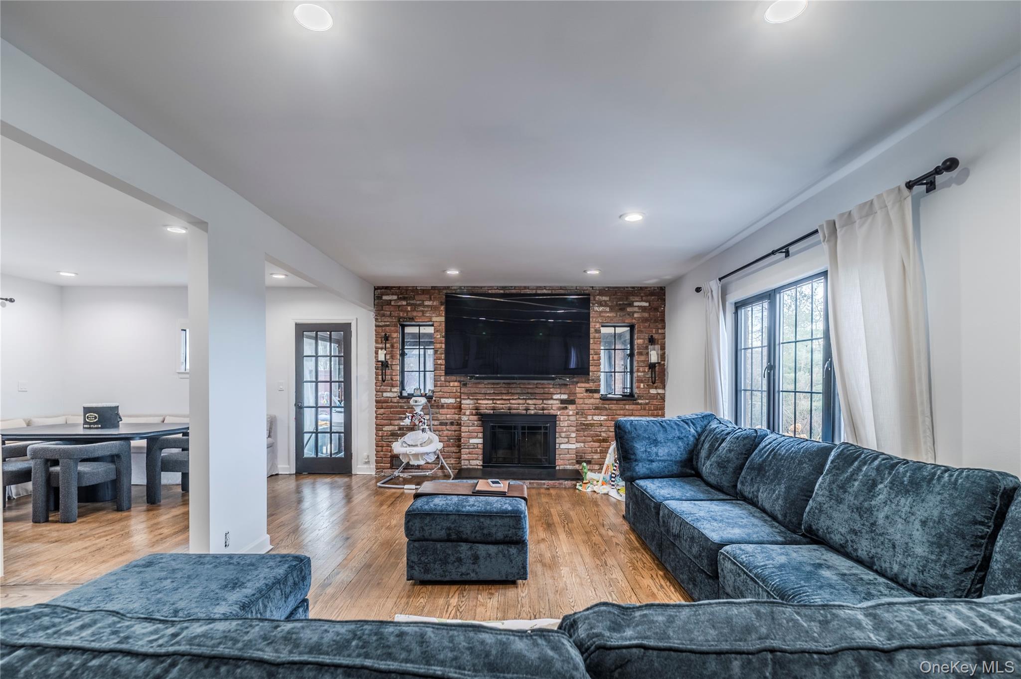 #5 photo, 15 sinclair martin drive, Нассау ‖ Roslyn Estates , NY 11576