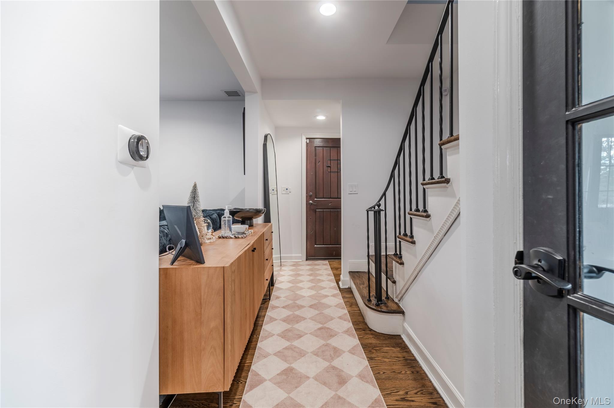 #9 photo, 15 sinclair martin drive, Нассау ‖ Roslyn Estates , NY 11576