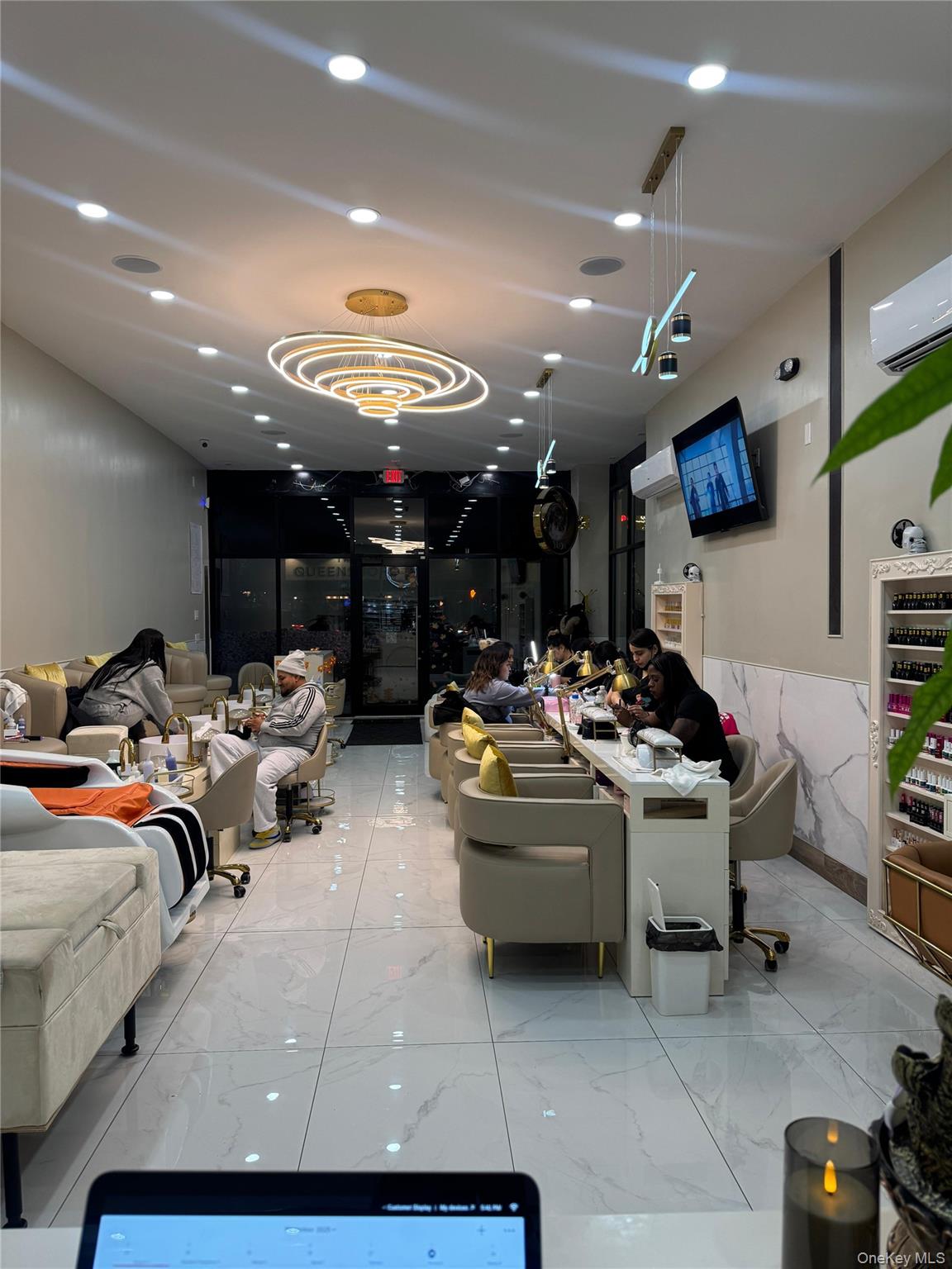 #3 photo, Jackson Heights, Jackson Heights , NY 11372