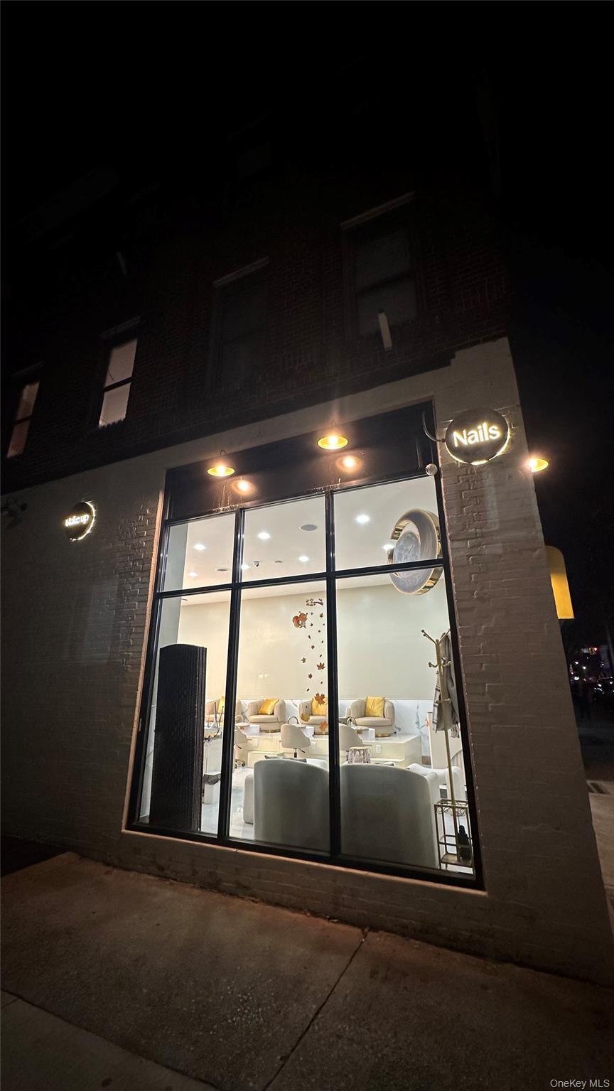 #7 photo, Jackson Heights, Jackson Heights , NY 11372