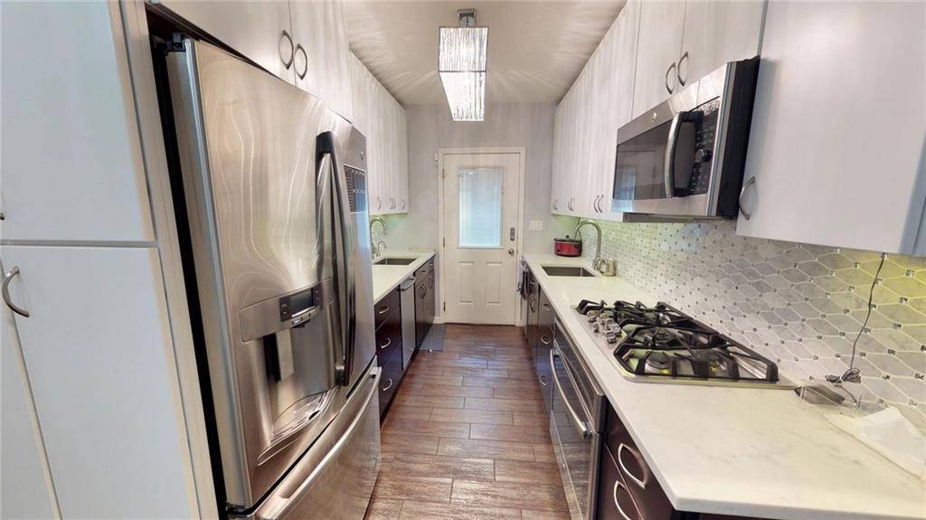 #3 photo, 1117 East 31st Street, 브루클린 Flatlands , NY 11210